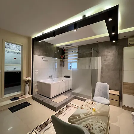 Apartment Sense Apts Tirana