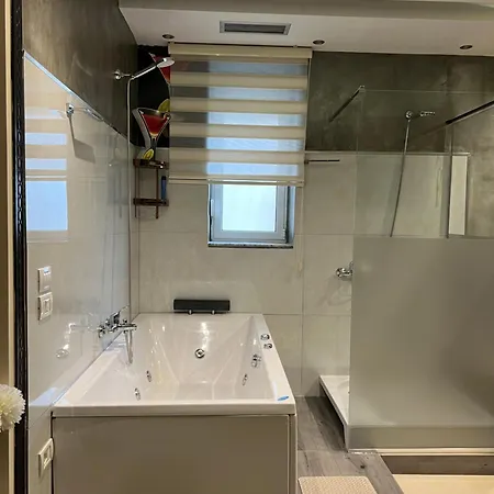 Apartment Sense Apts